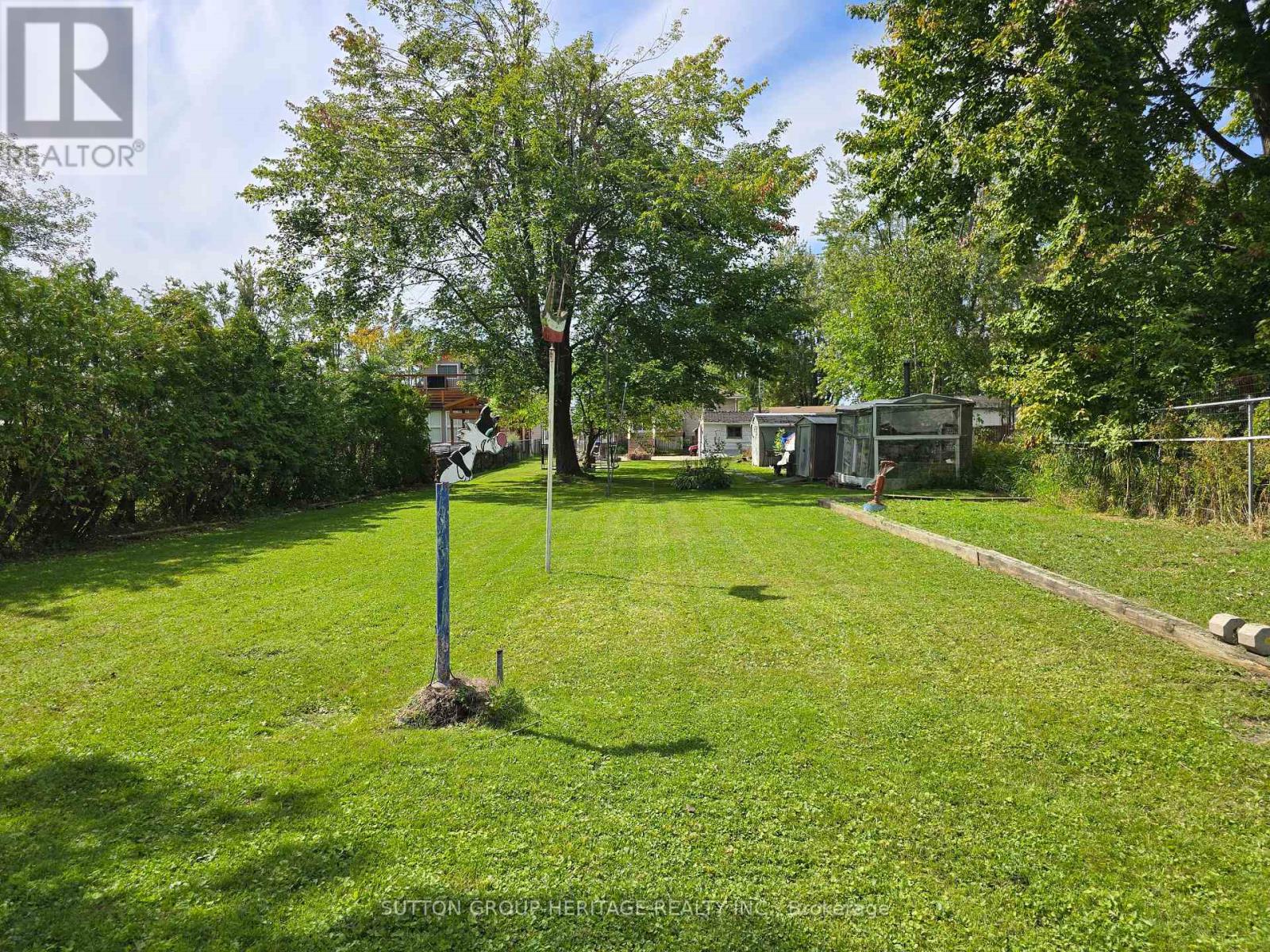 29 Lake Avenue, Ramara, Ontario  L0K 1B0 - Photo 25 - S12393848