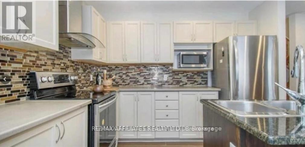 1040 Capreol Street, Ottawa, Ontario  K4A 4Z9 - Photo 6 - X12394751