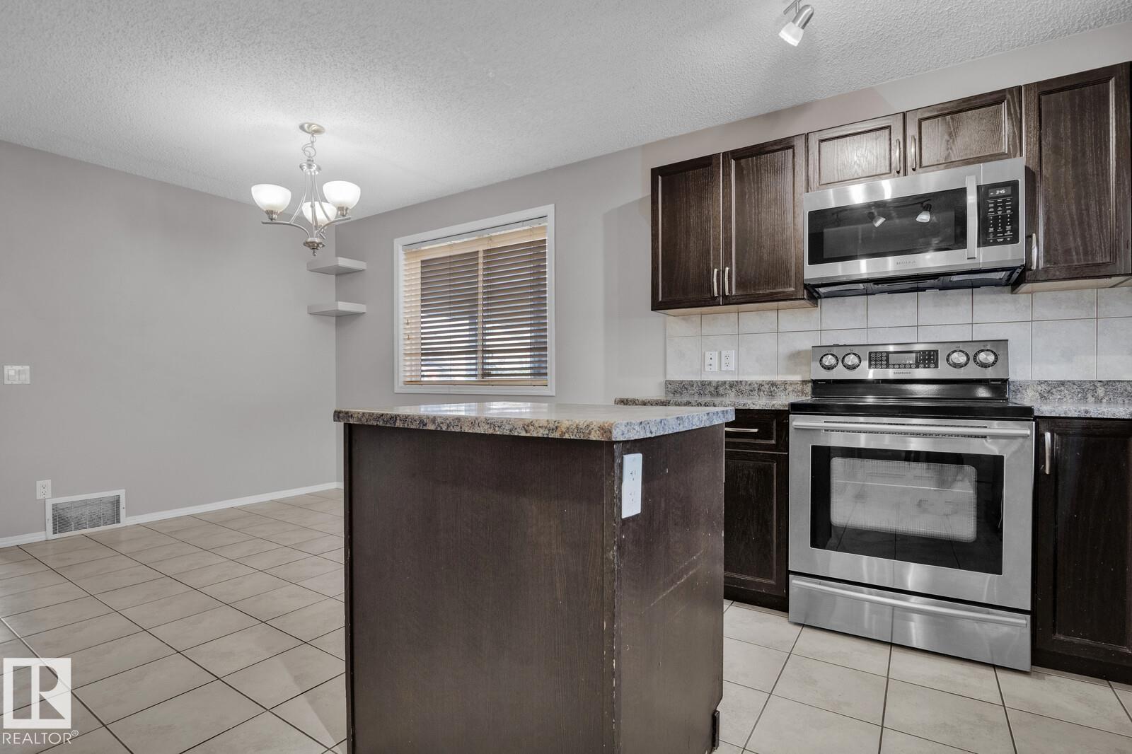 17951 85 St Nw, Edmonton, Alberta  T5Z 0E4 - Photo 13 - E4456499