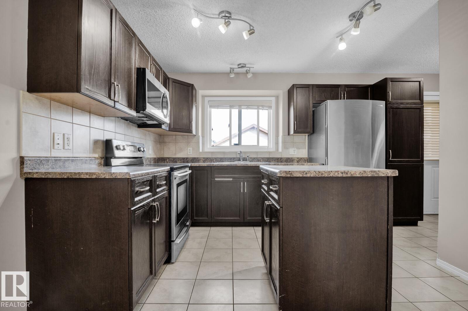 17951 85 St Nw, Edmonton, Alberta  T5Z 0E4 - Photo 11 - E4456499