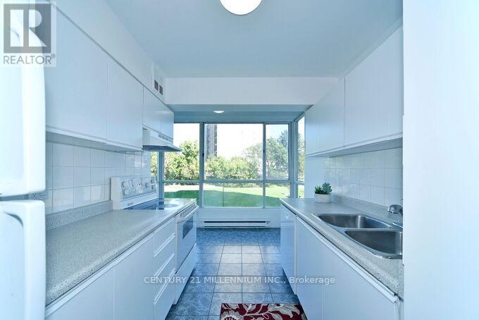 304 - 3077 Weston Road, Toronto, Ontario  M9M 3A1 - Photo 20 - W12395703