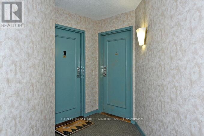 304 - 3077 Weston Road, Toronto, Ontario  M9M 3A1 - Photo 6 - W12395703
