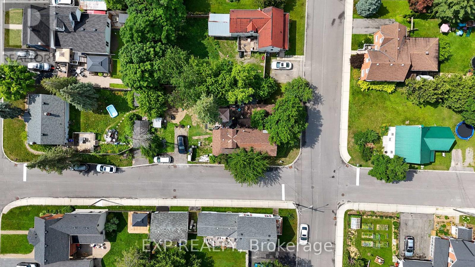 294 Moffatt Street, Carleton Place, Ontario  K7C 3L4 - Photo 11 - X12395719