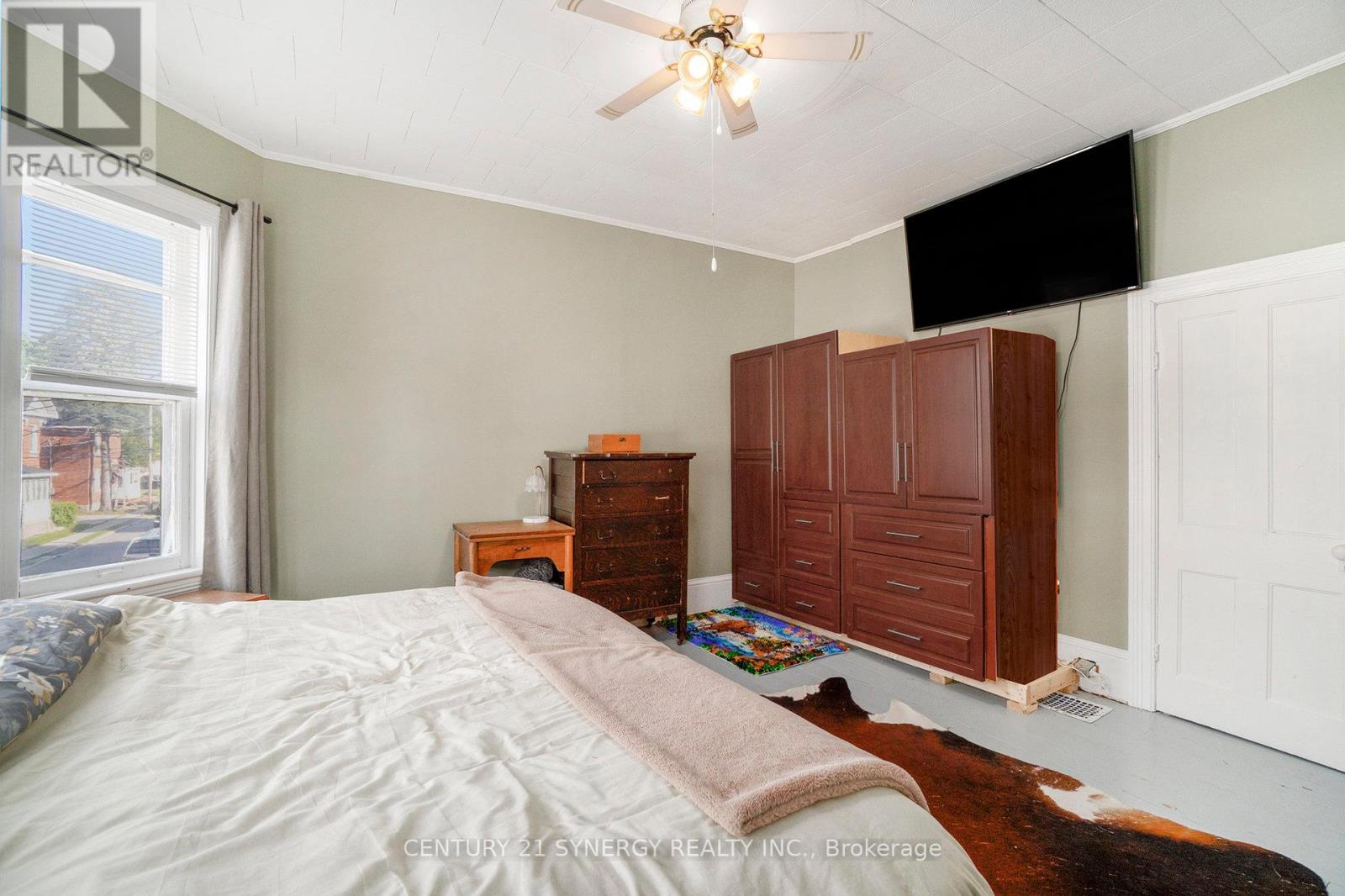 30 Kensington Avenue, Smiths Falls, Ontario  K7A 2K5 - Photo 17 - X12395742