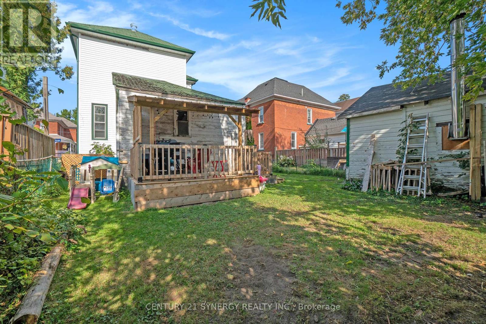 30 Kensington Avenue, Smiths Falls, Ontario  K7A 2K5 - Photo 19 - X12395742