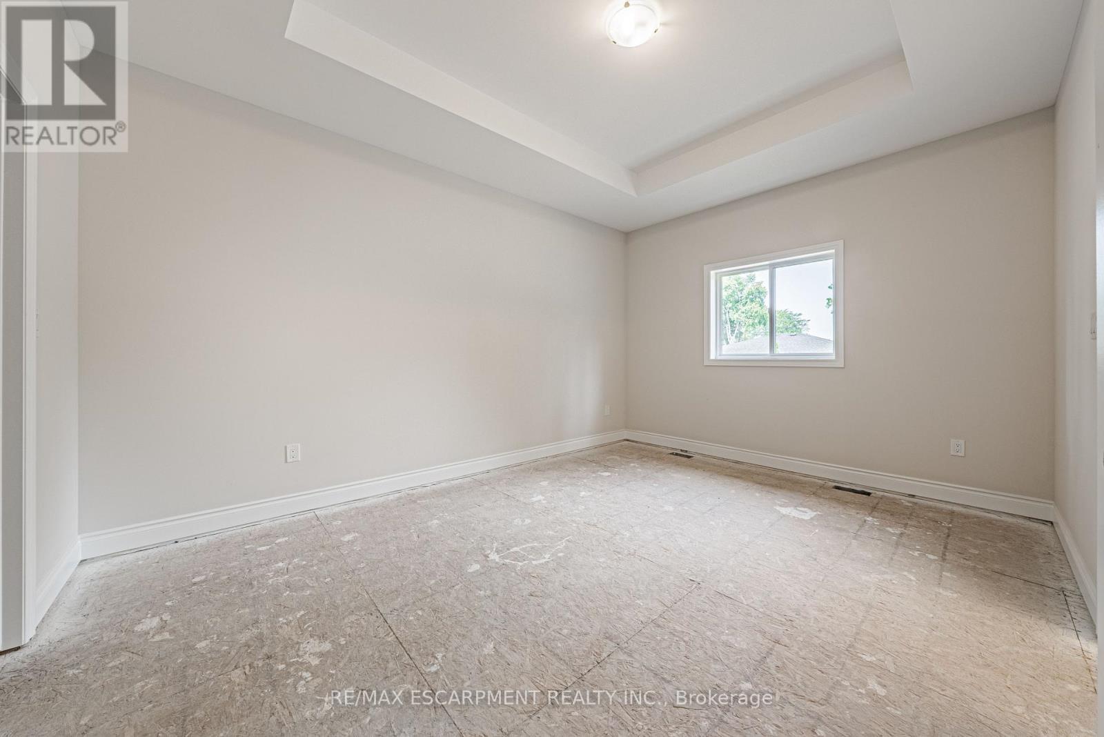 60 Cesar Place, Hamilton, Ontario  L9G 0G3 - Photo 16 - X12395694