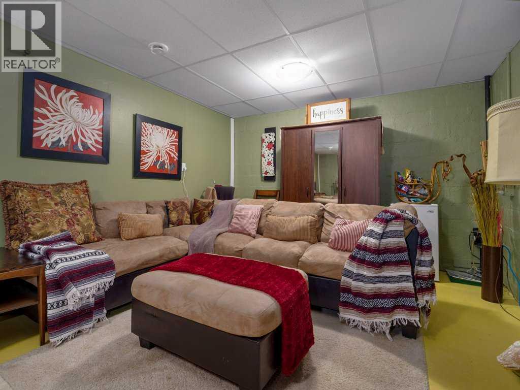 121 Center Avenue, Milk River, Alberta  T0K 1M0 - Photo 39 - A2256054