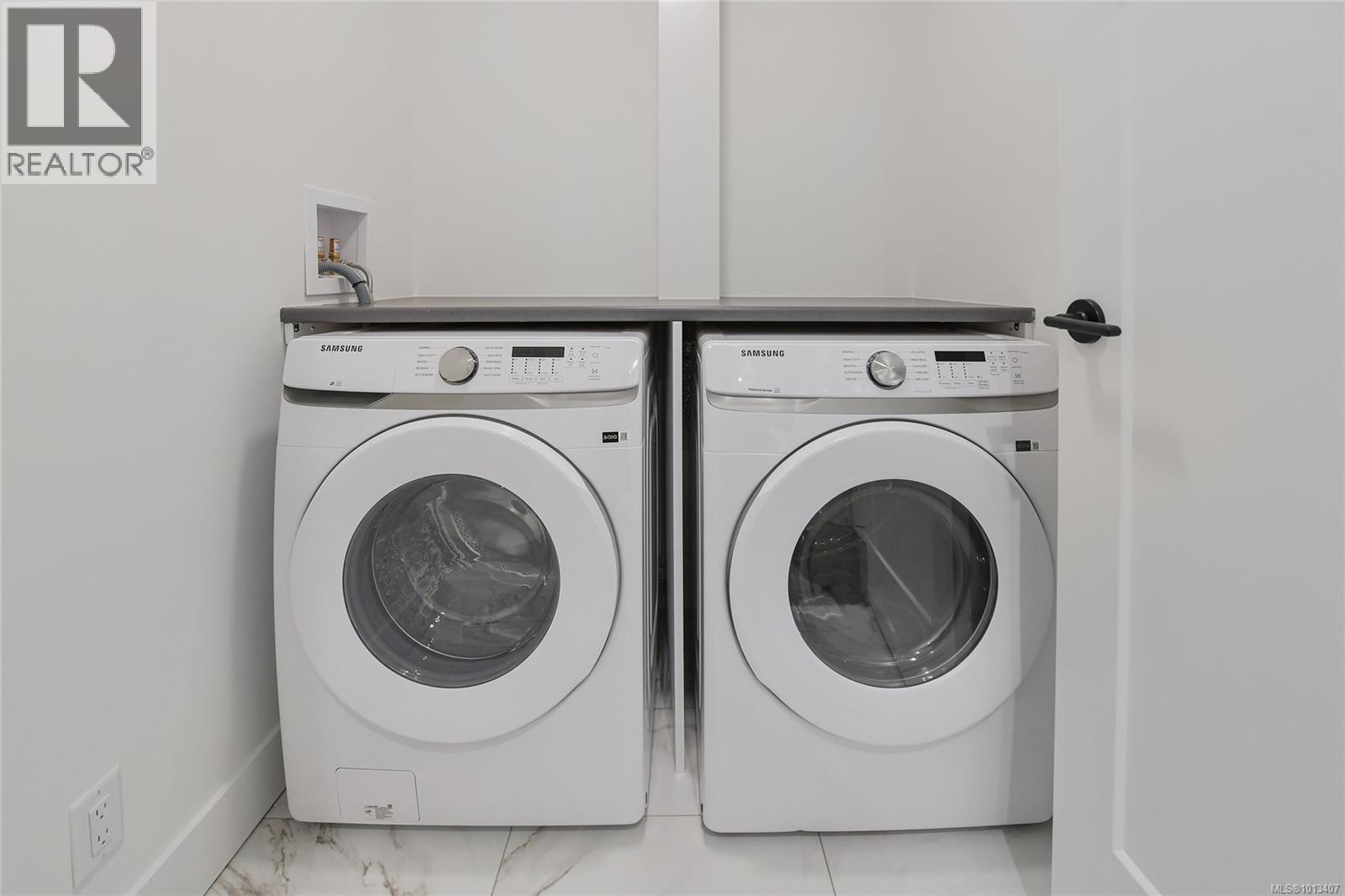 302 1114 Samar Cres, Langford, British Columbia  V9B 7C5 - Photo 3 - 1013407