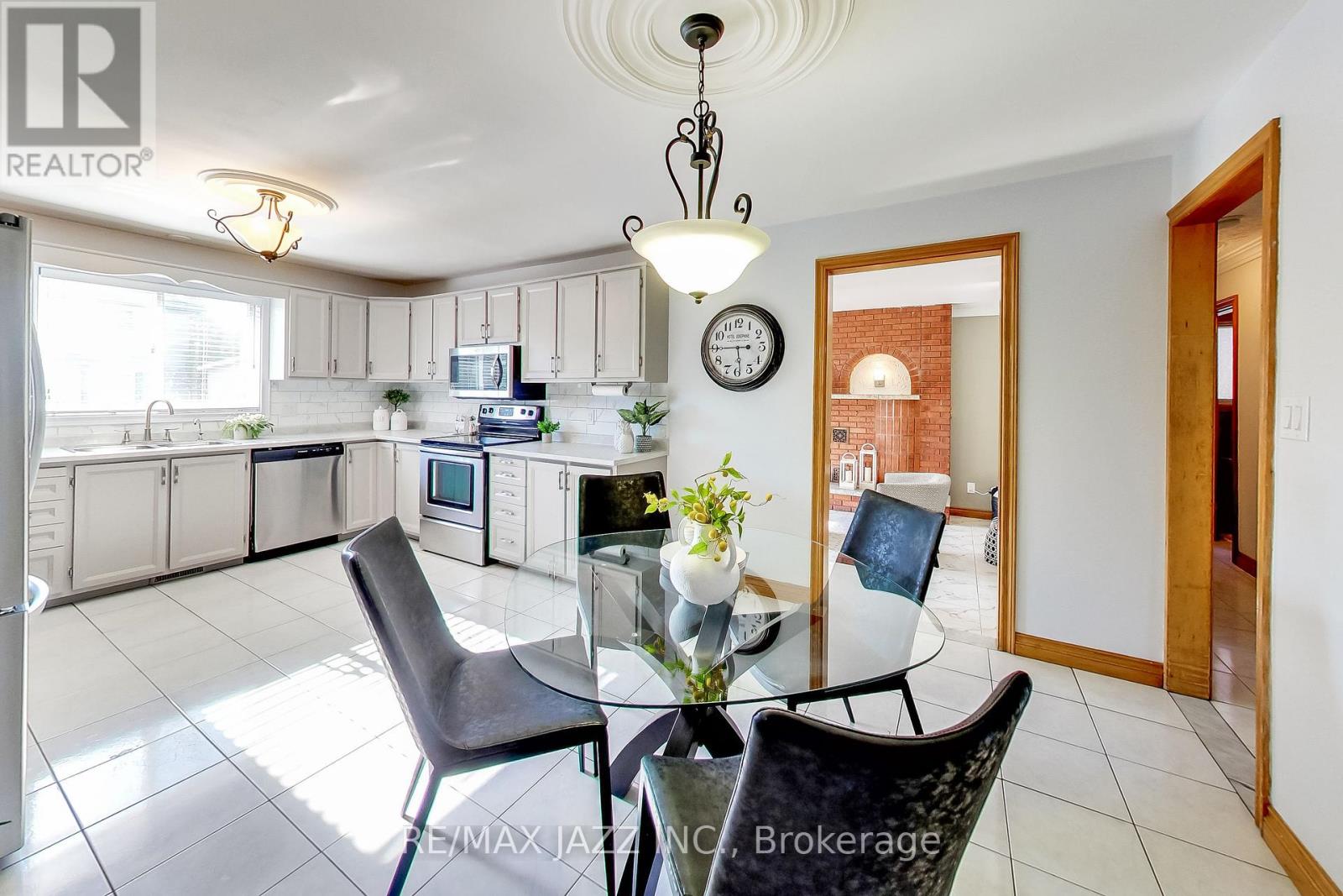 812 Waverly Street N, Oshawa, Ontario  L1J 7E5 - Photo 13 - E12395743