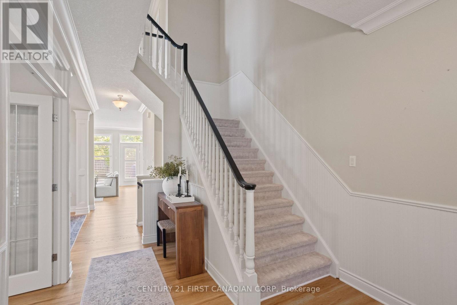 792 Redtail Trail, London North, Ontario  N6H 5X3 - Photo 7 - X12394229