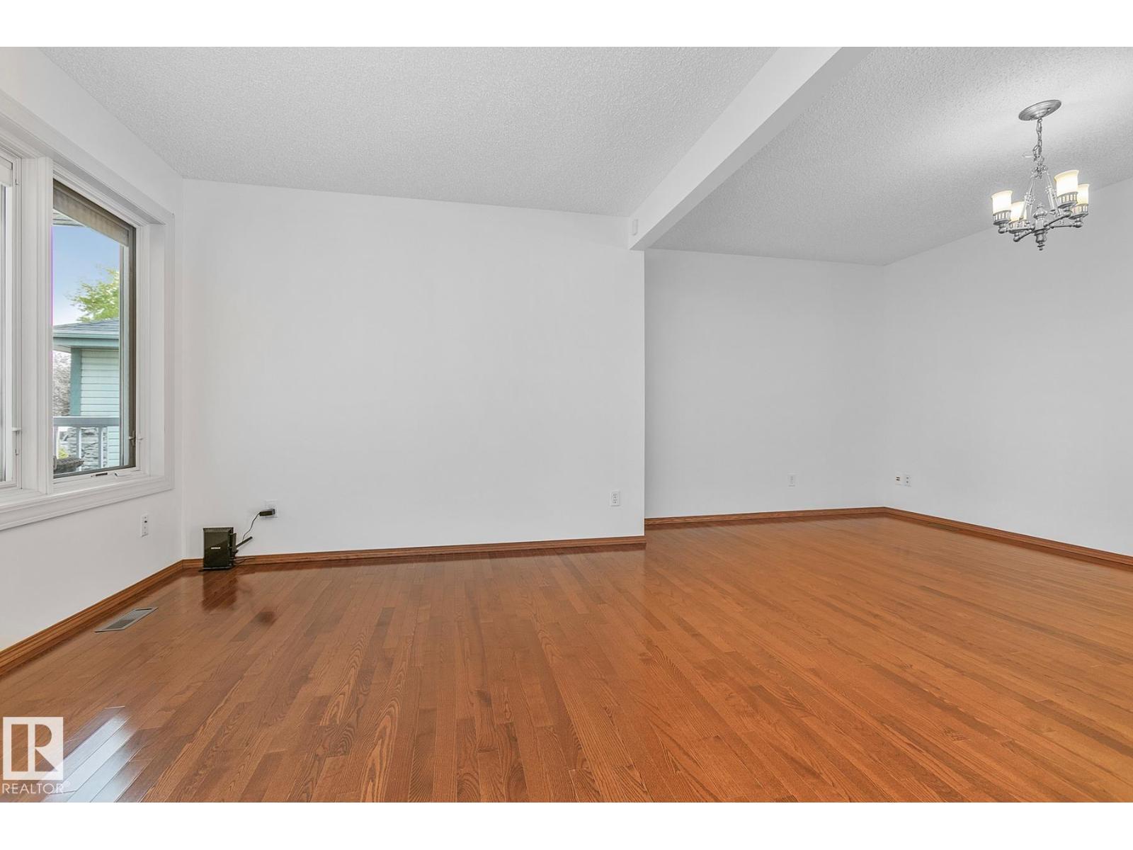 113 Cote Cr Nw, Edmonton, Alberta  T6V 1L3 - Photo 7 - E4457112