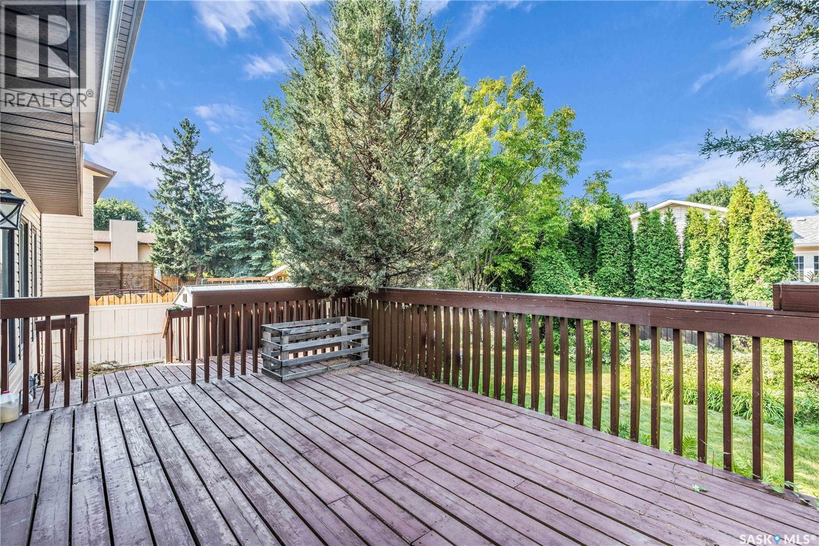 747 Wilkinson Way, Saskatoon, Saskatchewan  S7N 3L6 - Photo 44 - SK018052