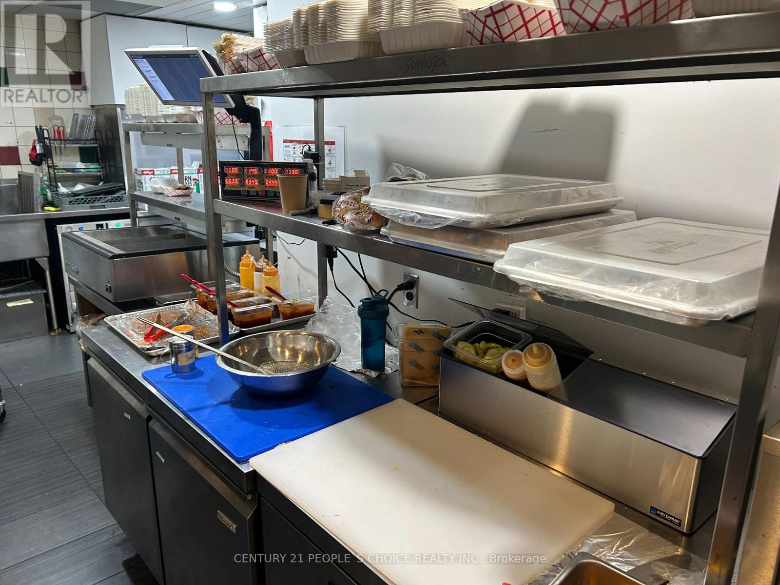 20 Carlton Street, Toronto (Church-Yonge Corridor), Ontario  M5B 2H5 - Photo 6 - C12395715