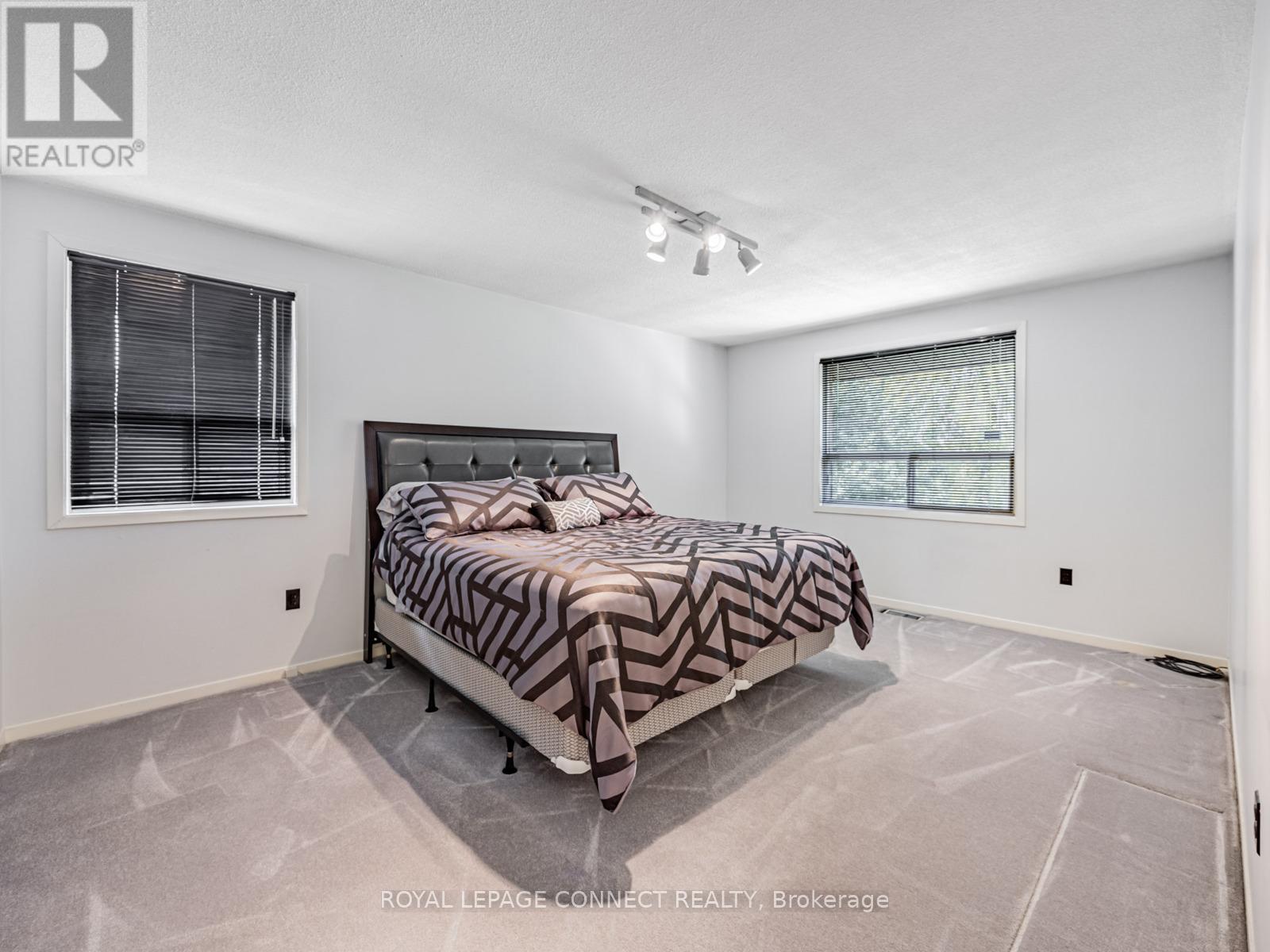 642 Sheppard Avenue, Pickering, Ontario  L1V 1G3 - Photo 14 - E12395733