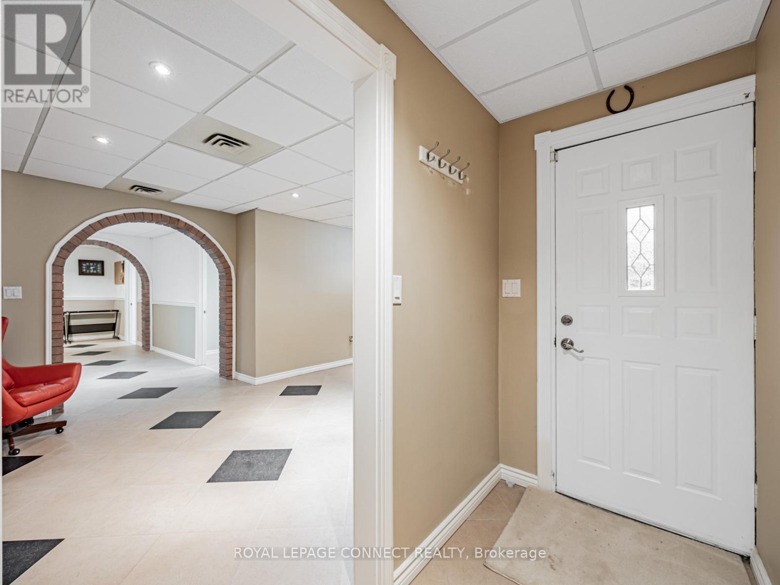 642 Sheppard Avenue, Pickering, Ontario  L1V 1G3 - Photo 28 - E12395733