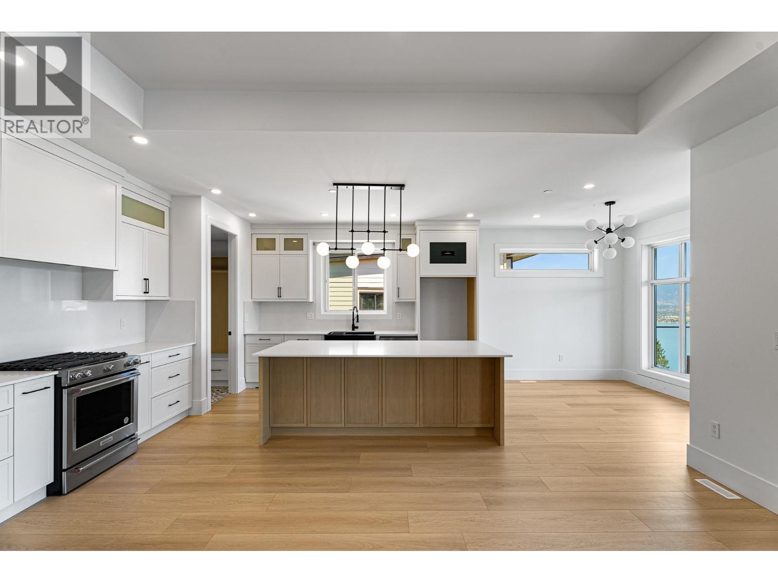 8928 Tavistock Road, Vernon, British Columbia  V1H 2L4 - Photo 22 - 10362563