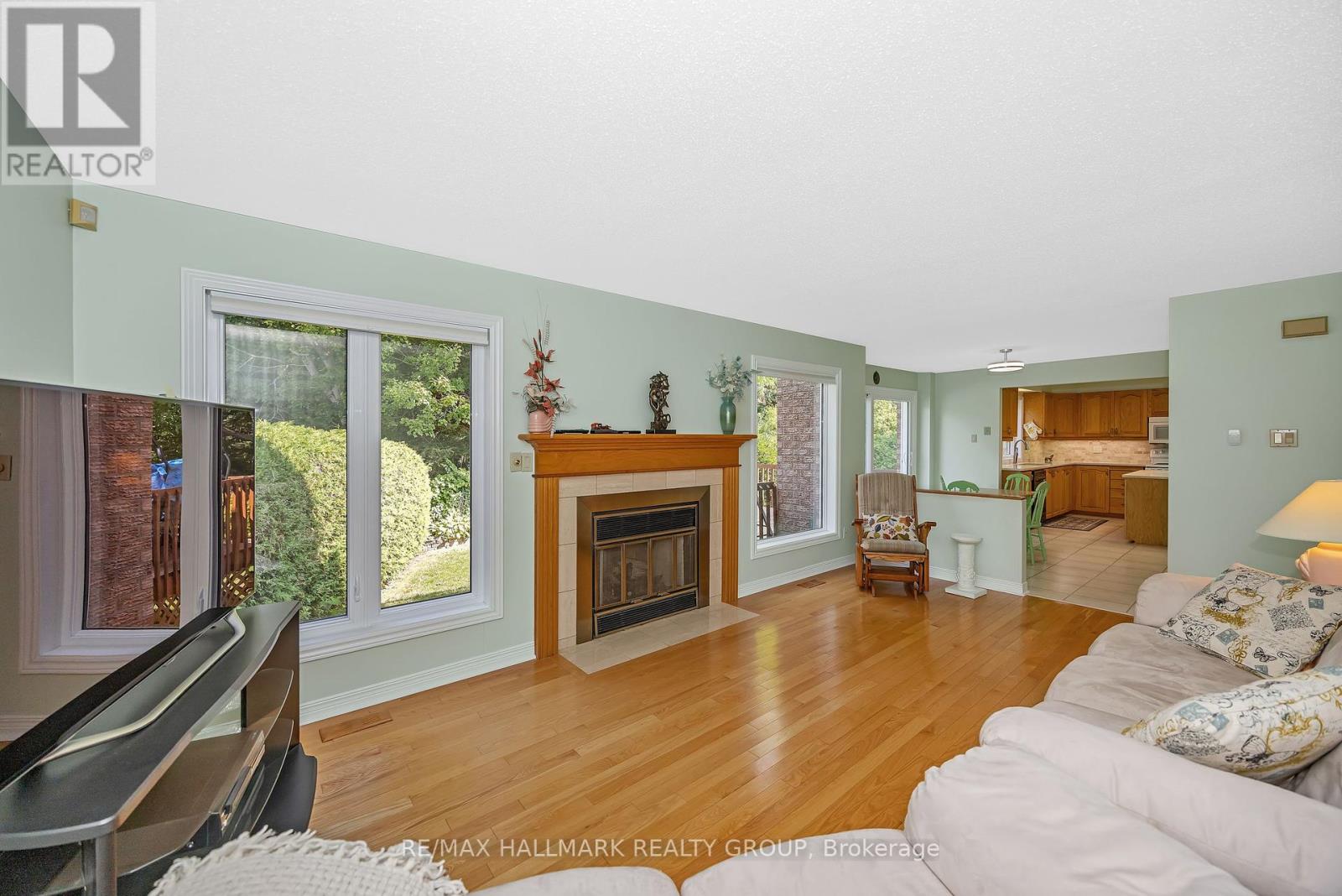 1725 Autumn Ridge Drive, Ottawa, Ontario  K1C 6Z1 - Photo 20 - X12395766