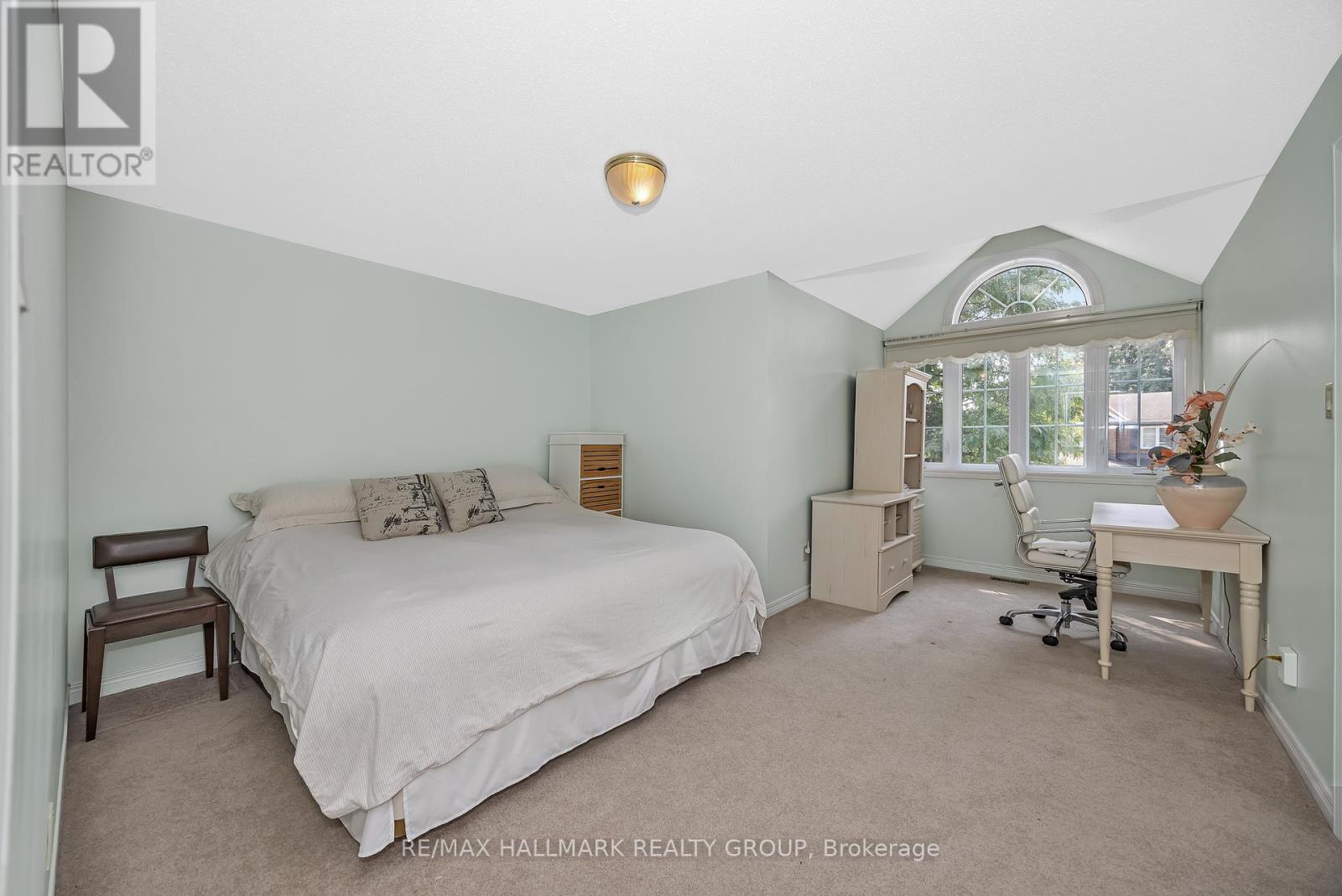 1725 Autumn Ridge Drive, Ottawa, Ontario  K1C 6Z1 - Photo 31 - X12395766