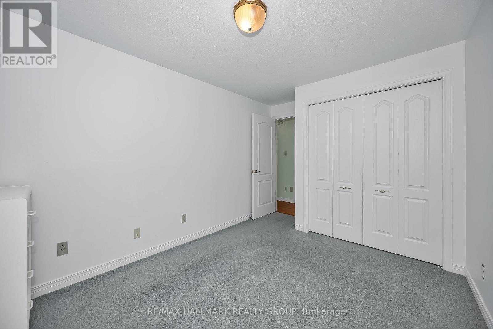 1725 Autumn Ridge Drive, Ottawa, Ontario  K1C 6Z1 - Photo 37 - X12395766