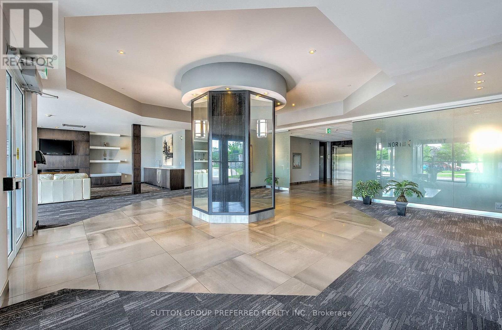 102 - 1705 Fiddlehead Place, London North (North R), Ontario  N6G 5M6 - Photo 5 - X12393663