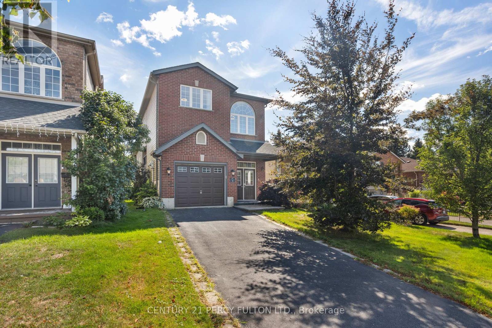 14 Anderson Street, Woodstock (Woodstock - South), Ontario  N4S 8W9 - Photo 2 - X12395721
