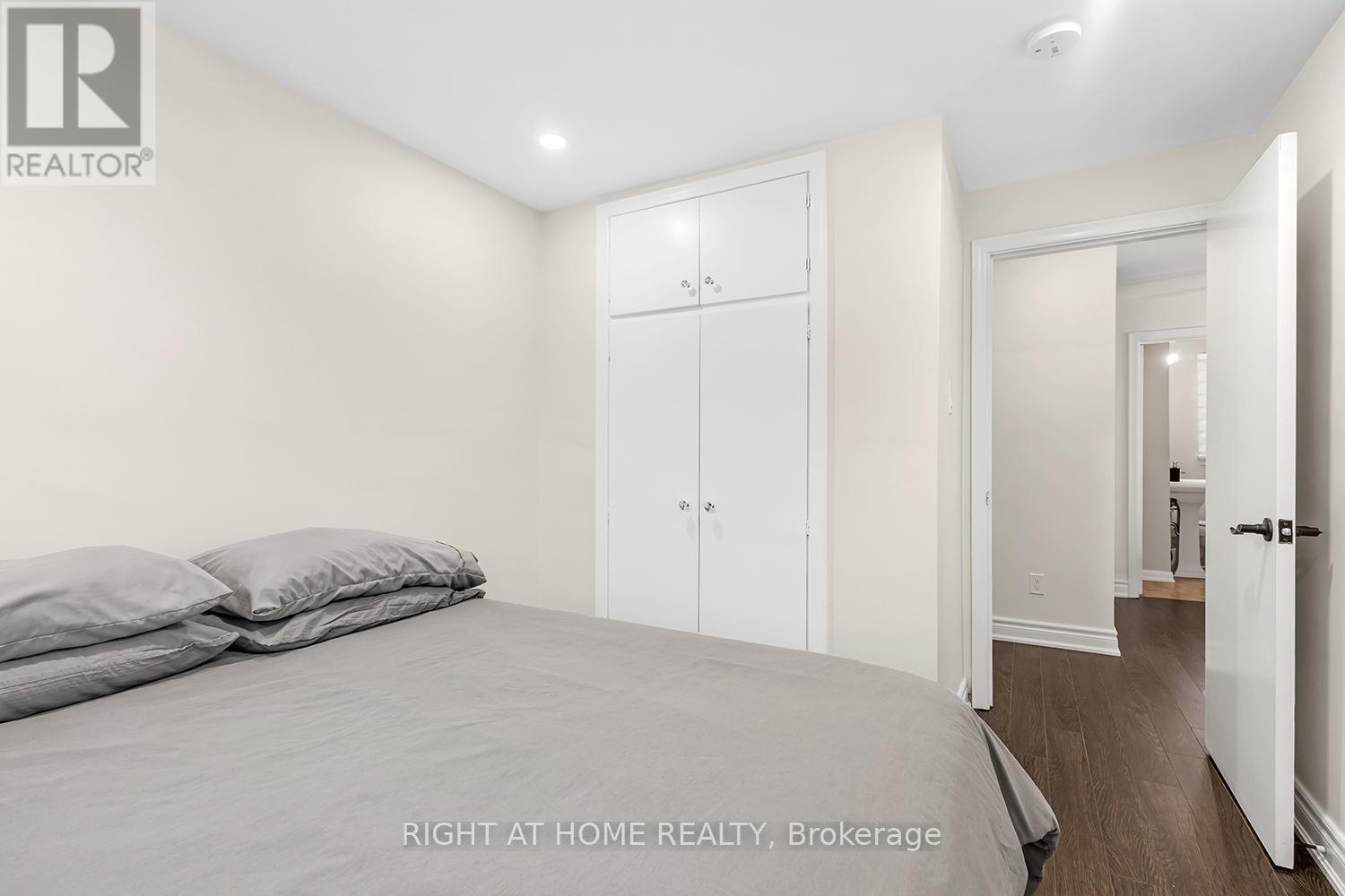 190 Northwood Drive, Toronto, Ontario  M2M 2K4 - Photo 23 - C12395756