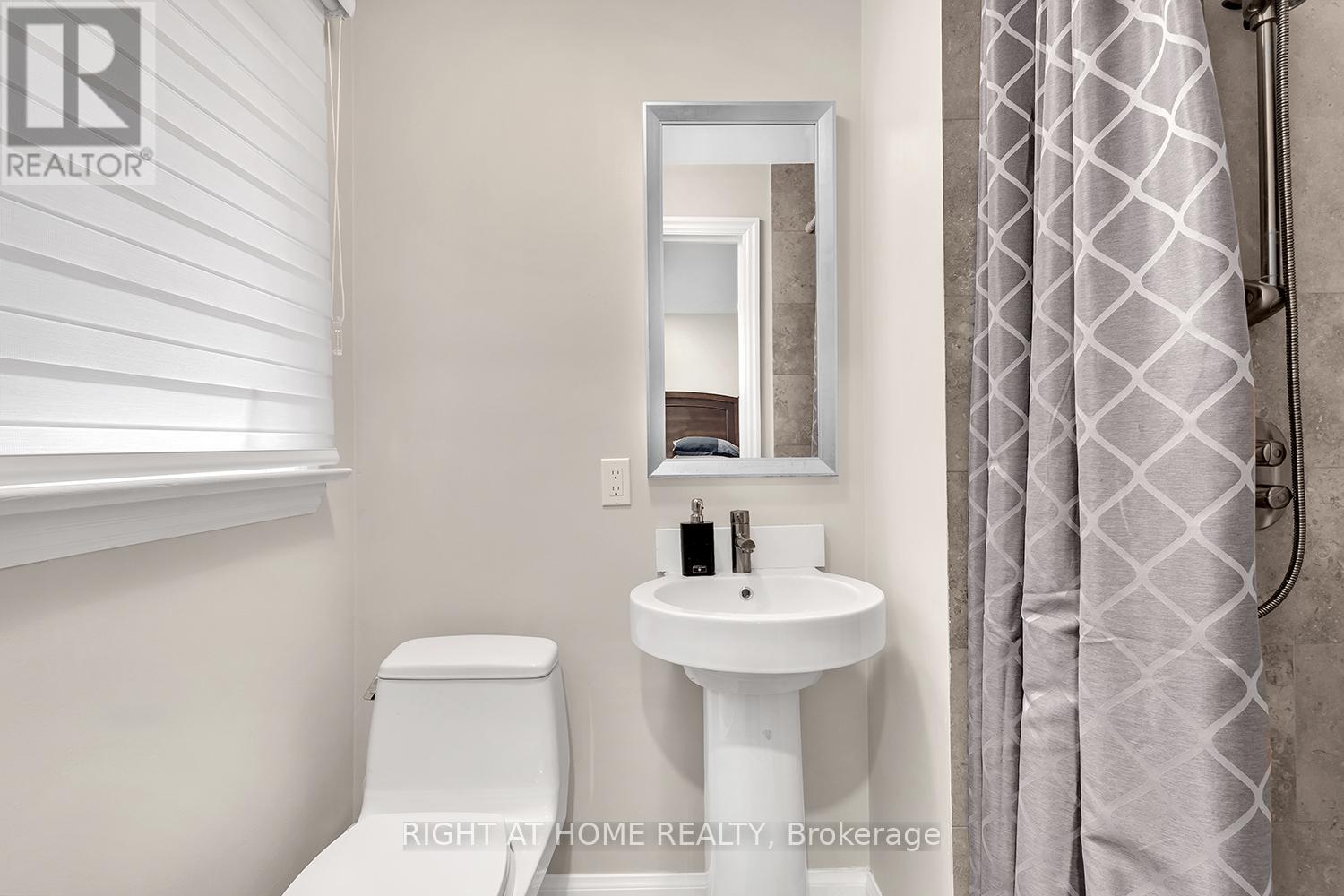 190 Northwood Drive, Toronto, Ontario  M2M 2K4 - Photo 27 - C12395756