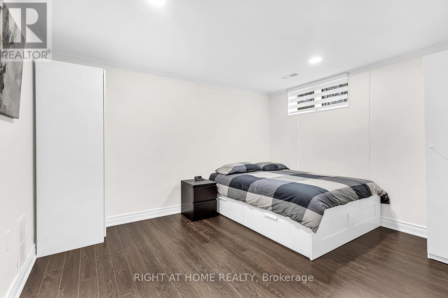 190 Northwood Drive, Toronto, Ontario  M2M 2K4 - Photo 30 - C12395756
