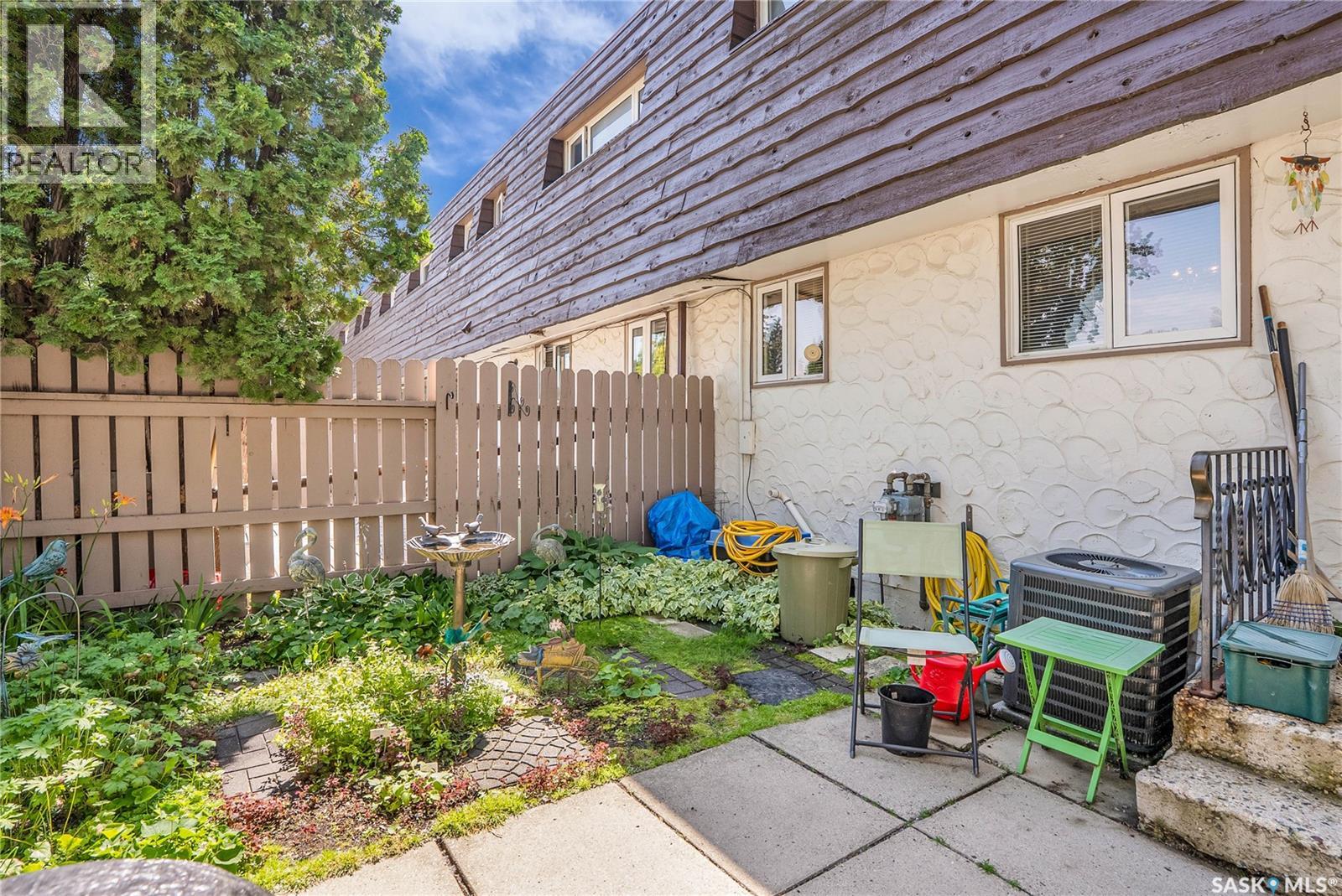 36 120 Acadia Drive, Saskatoon, Saskatchewan  S7H 3V2 - Photo 32 - SK018057