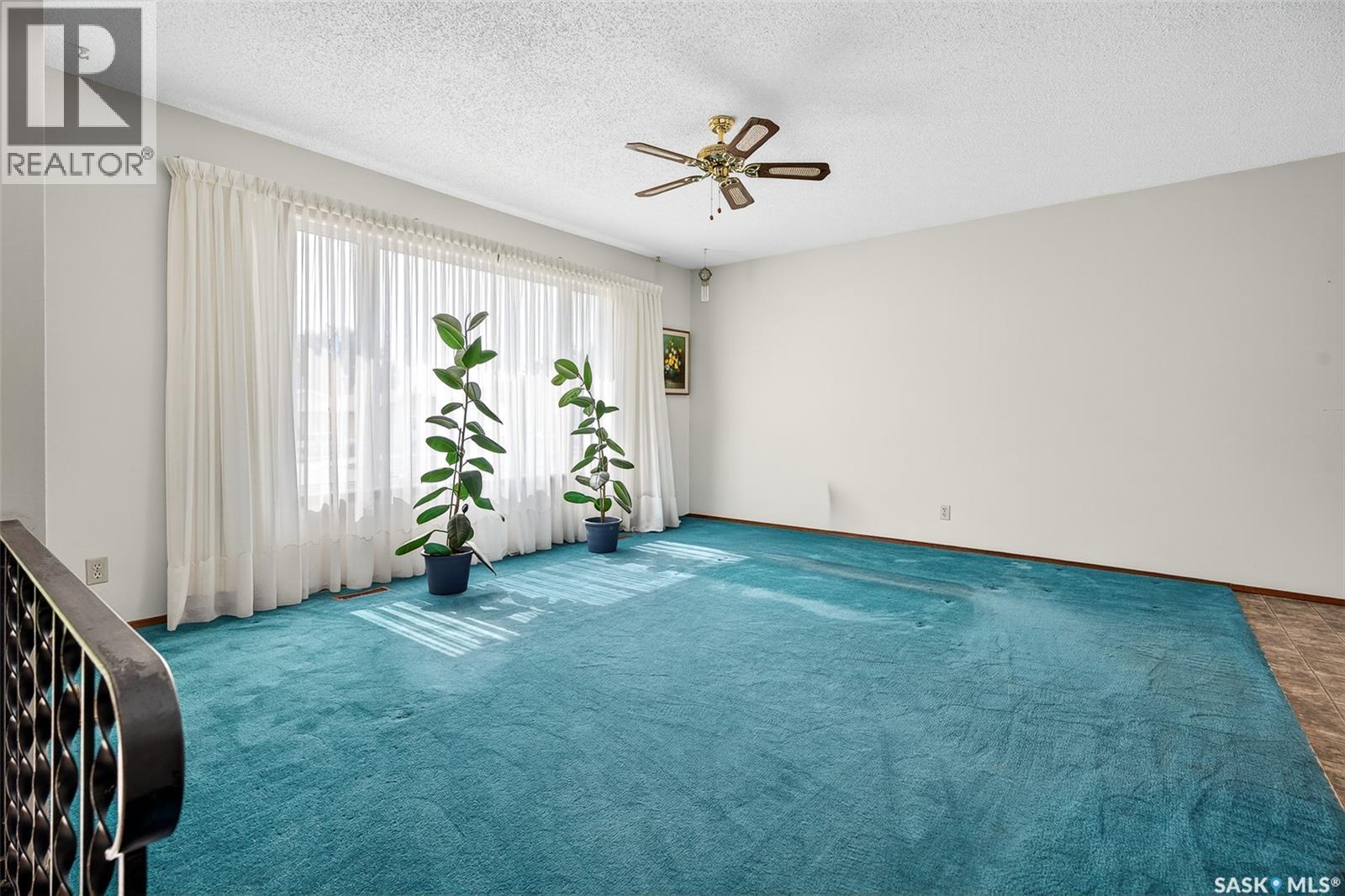 1051 Corman Crescent, Moose Jaw, Saskatchewan  S6H 6V5 - Photo 5 - SK018028