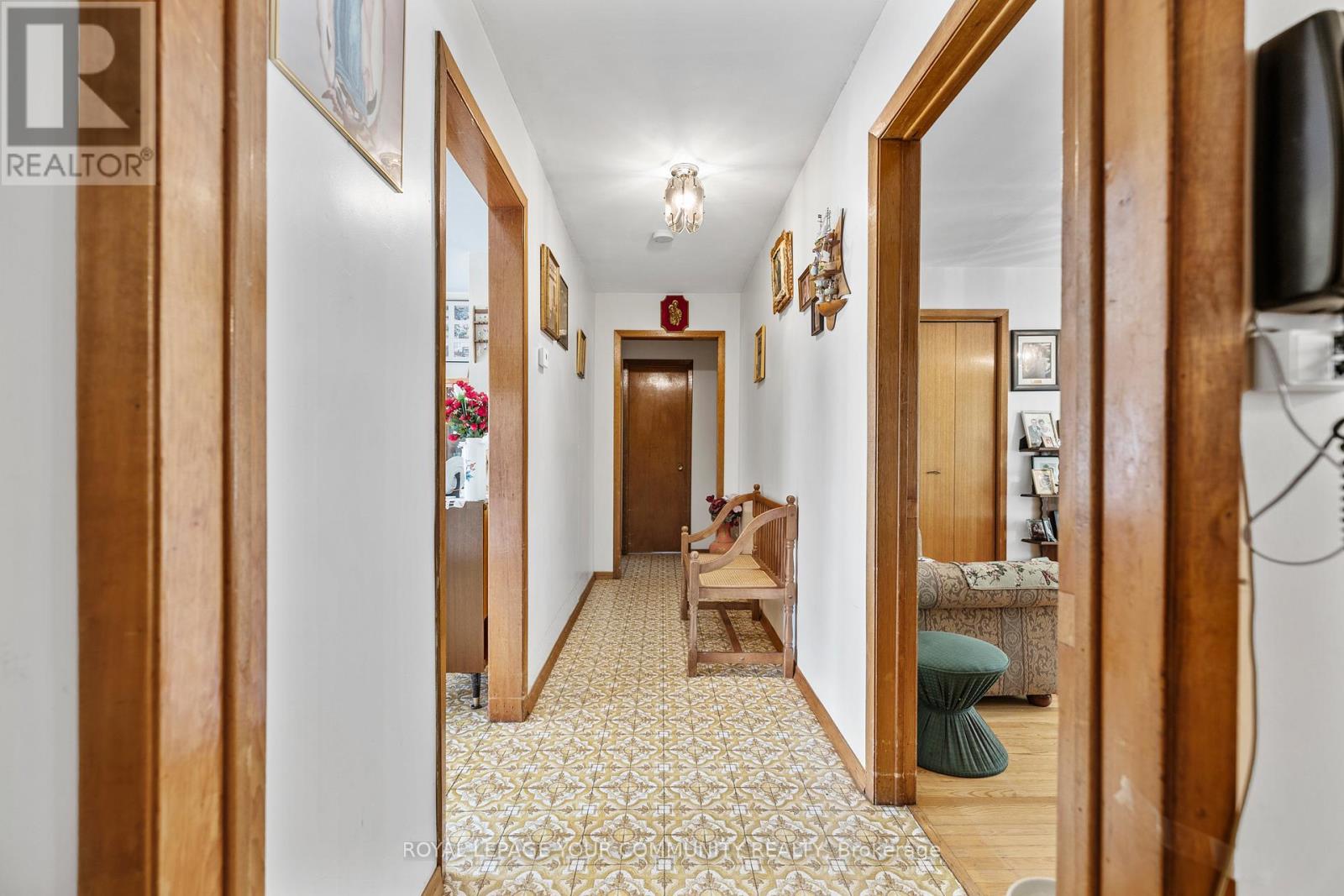 221 Elgin Mills Road W, Richmond Hill, Ontario  L4C 4M1 - Photo 12 - N12395791