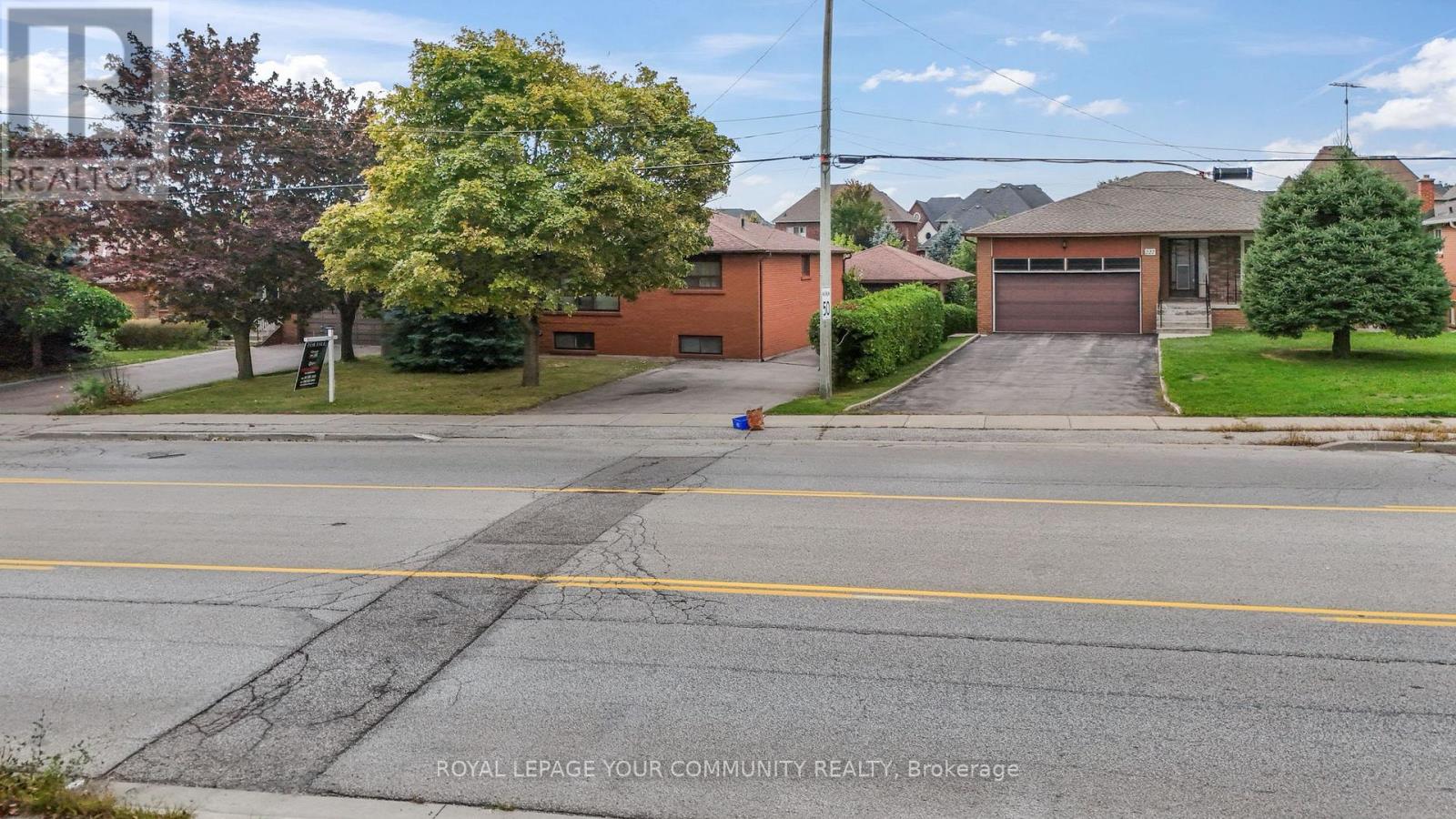 221 Elgin Mills Road W, Richmond Hill, Ontario  L4C 4M1 - Photo 37 - N12395791
