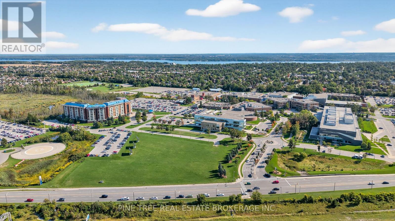 305 - 58 Lakeside Terrace, Barrie, Ontario  L0K 1S0 - Photo 27 - S12395770