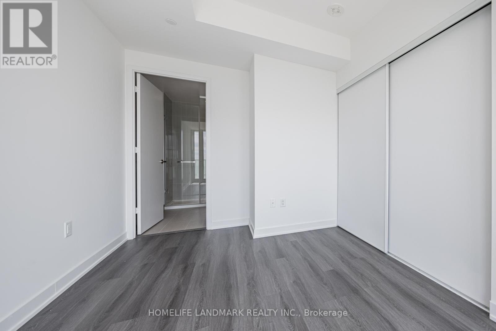 2304 - 3883 Quartz Road, Mississauga, Ontario  L5B 0M4 - Photo 14 - W12395772