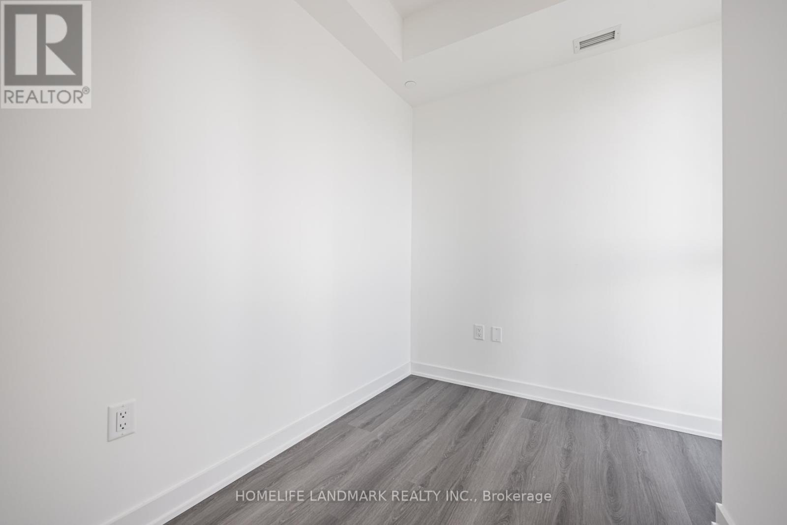 2304 - 3883 Quartz Road, Mississauga, Ontario  L5B 0M4 - Photo 18 - W12395772