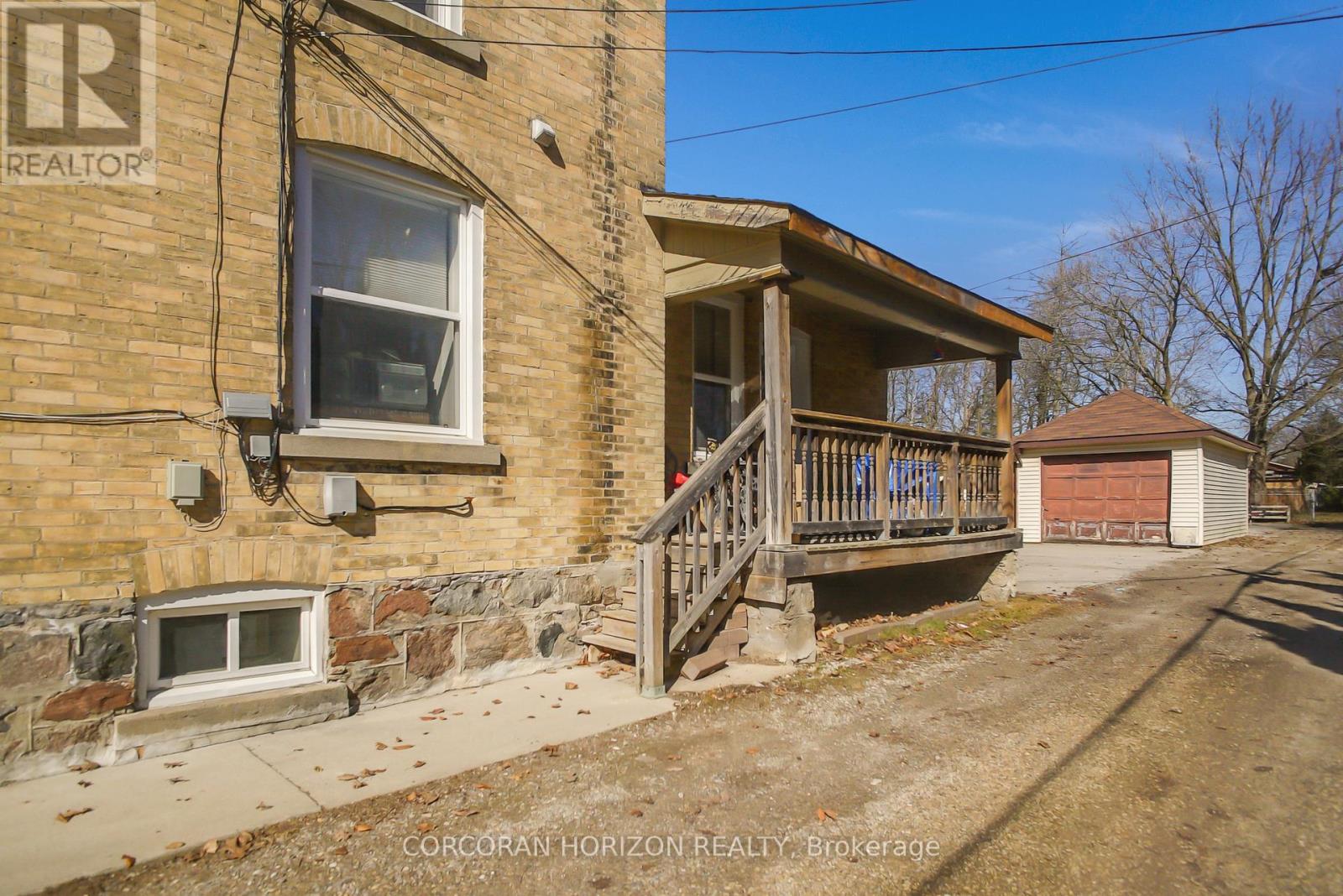 17 Shaw Avenue W, Cambridge, Ontario  N3C 1E3 - Photo 29 - X12395758