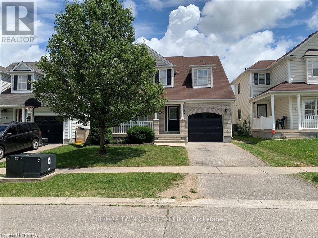 7 Hollinrake Avenue, Brant (Brantford Twp), Ontario  N3T 0A6 - Photo 1 - X12395769