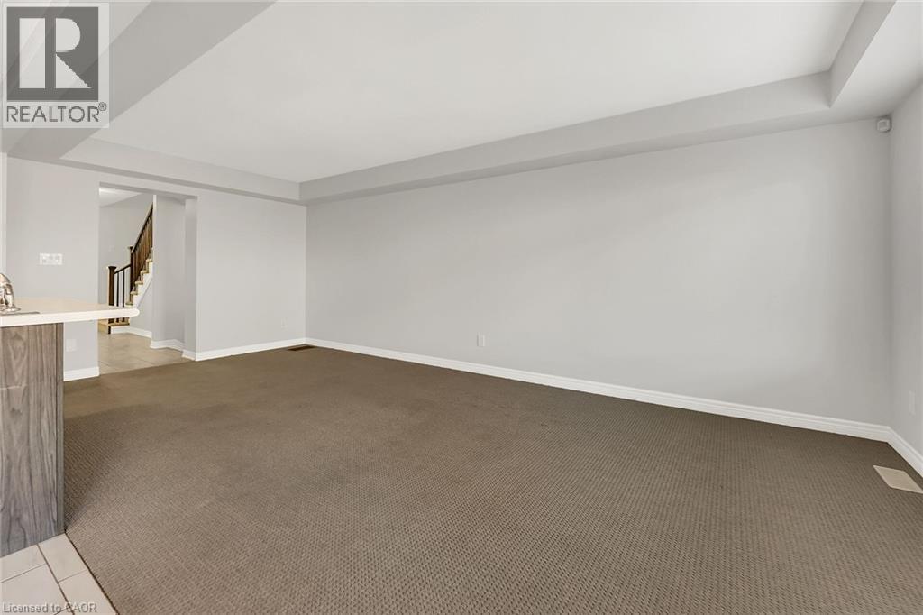 152 Heron Street, Welland, Ontario  L3C 0G8 - Photo 9 - 40767860