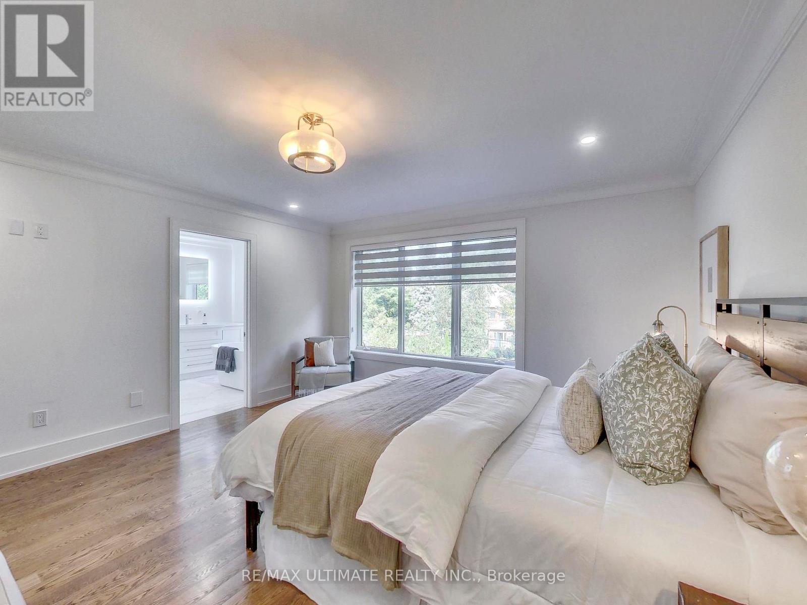 35 Fleming Crescent, Toronto (Leaside), Ontario  M4G 2A9 - Photo 24 - C12395798