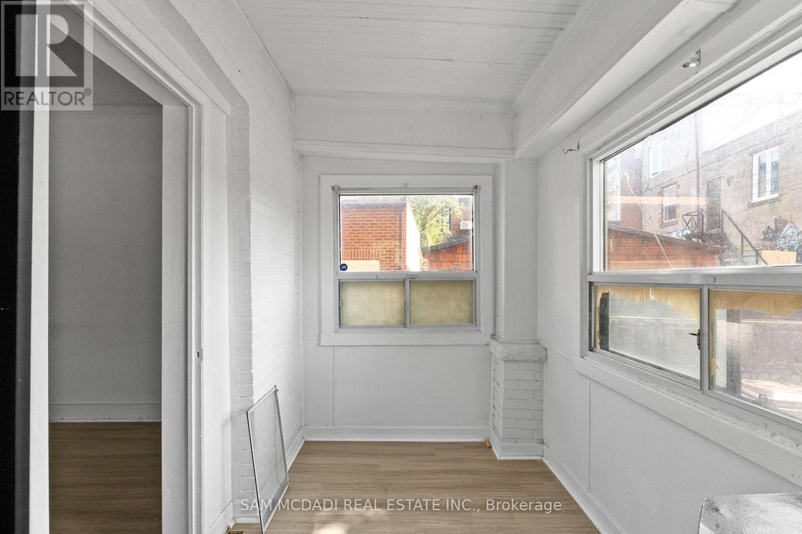 415 Crawford Street, Toronto, Ontario  M6G 3J7 - Photo 13 - C12395807