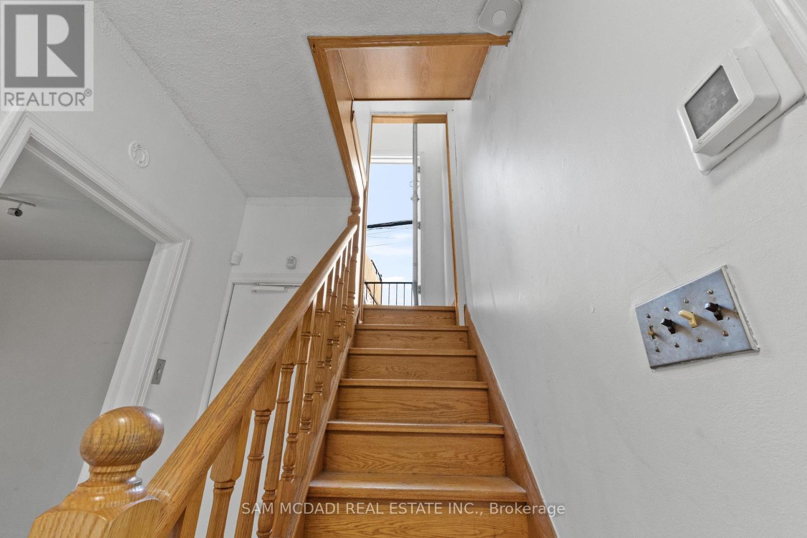 415 Crawford Street, Toronto, Ontario  M6G 3J7 - Photo 24 - C12395807