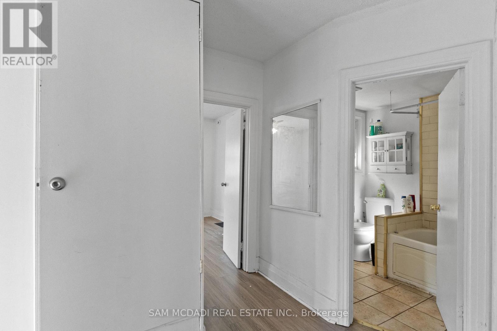 415 Crawford Street, Toronto, Ontario  M6G 3J7 - Photo 30 - C12395807