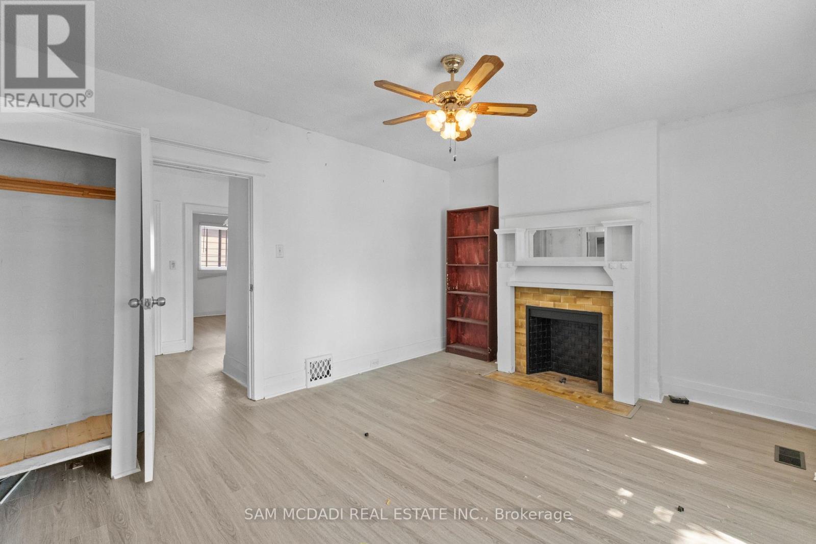 415 Crawford Street, Toronto, Ontario  M6G 3J7 - Photo 35 - C12395807