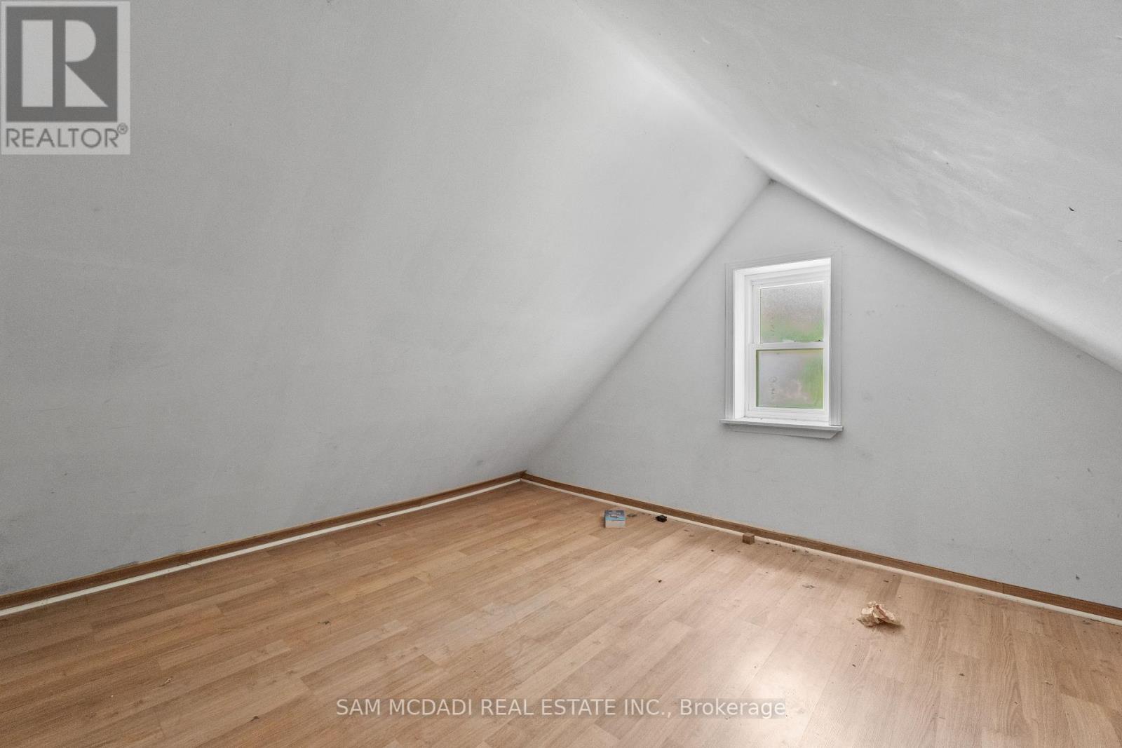415 Crawford Street, Toronto, Ontario  M6G 3J7 - Photo 36 - C12395807