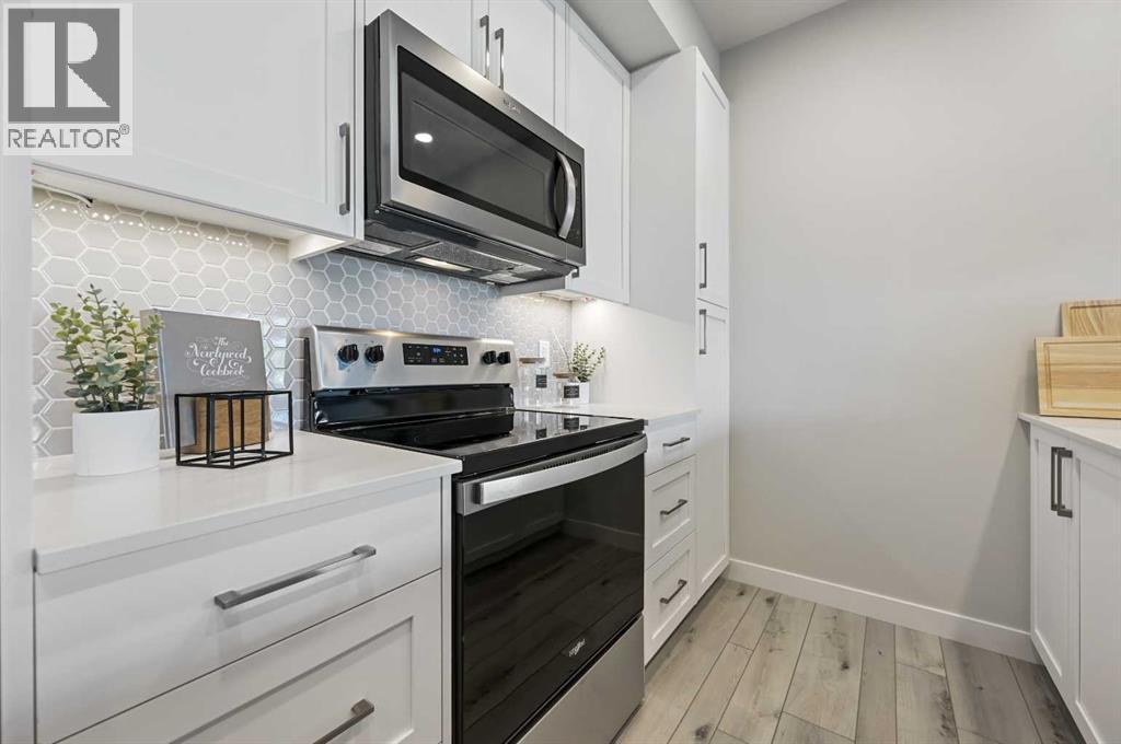 Property at 310, 255 Les Jardins Park SE image 5