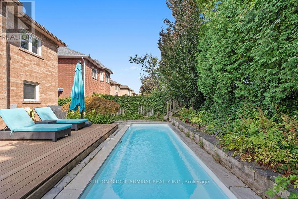 40 Joshua Court, Vaughan, Ontario  L4J 8B6 - Photo 45 - N12395794
