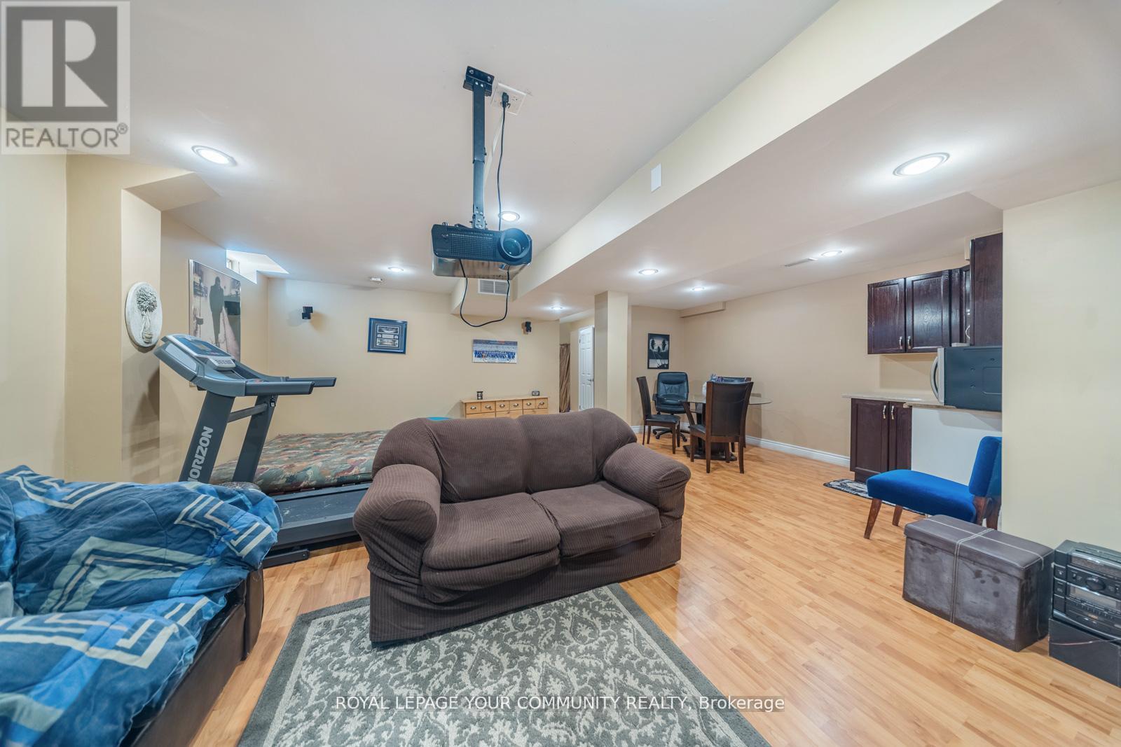 68 Goyo Gate, Vaughan, Ontario  L6A 3T3 - Photo 10 - N12395800