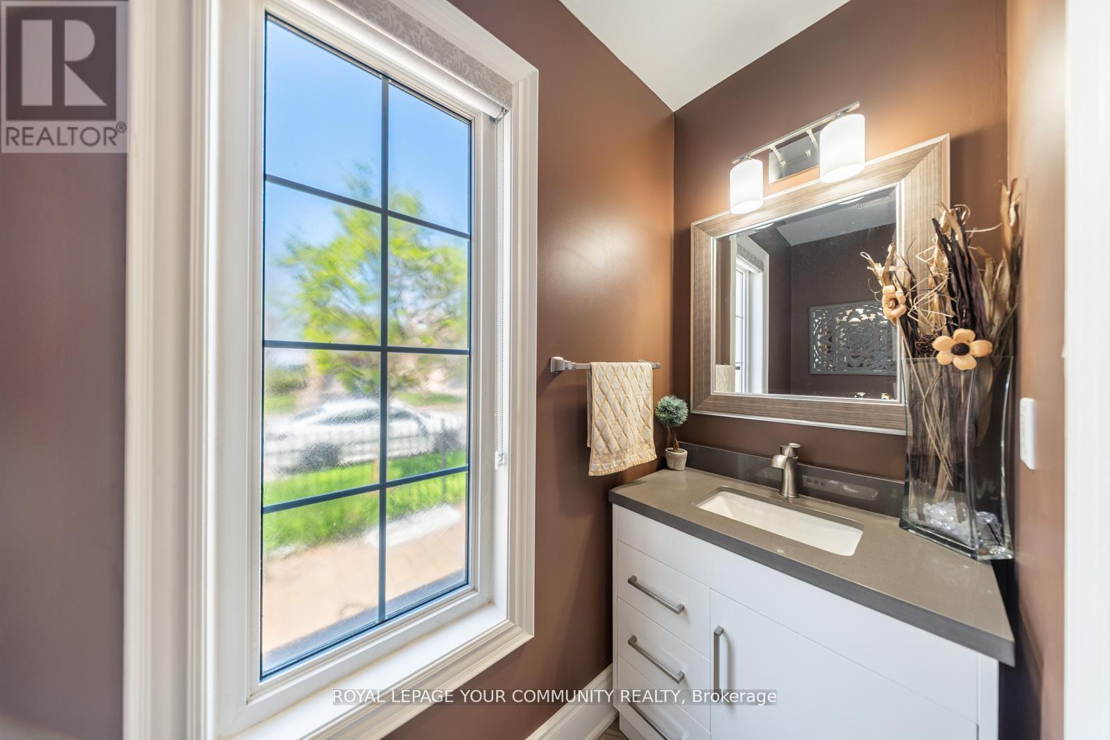 68 Goyo Gate, Vaughan, Ontario  L6A 3T3 - Photo 28 - N12395800