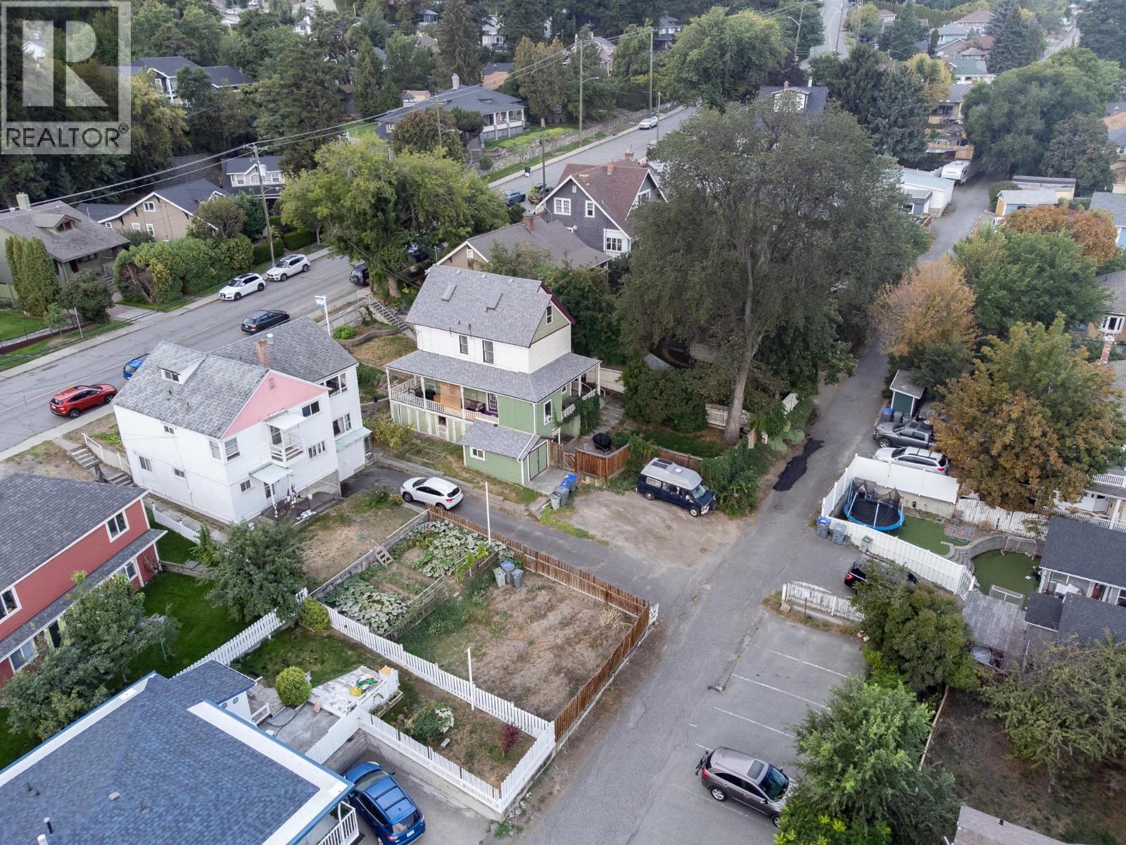 32 Battle Street W, Kamloops, British Columbia