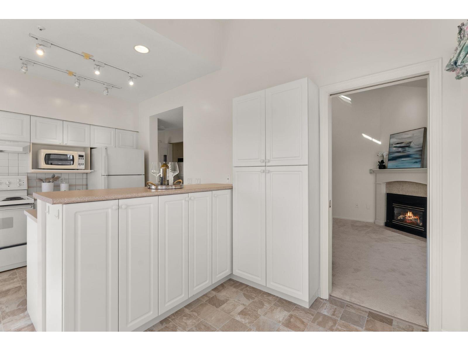 404 1576 Merklin Street, White Rock, British Columbia  V4B 5K2 - Photo 24 - R3046299